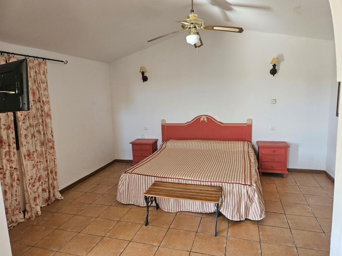 Hotel Rural Portilla De Monfraguee Toril  Eksteriør billede